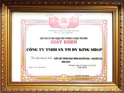 Giấy khen của chủ tịch Ủy ban Nhân Dân Phường 8 Quận Tân Bình