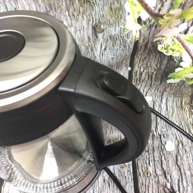 Ấm điện thủy tinh siêu tốc Lock&Lock EJK418BLK - Hàng chính hãng