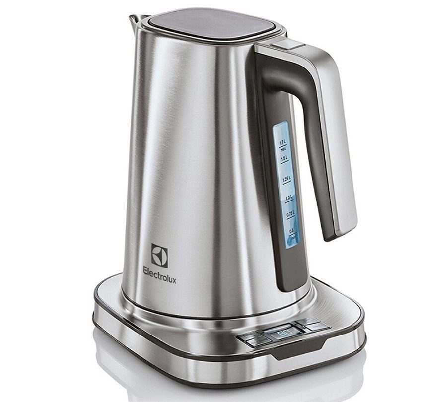 Ấm nước điện Electrolux EEK7804S - Hàng chính hãng