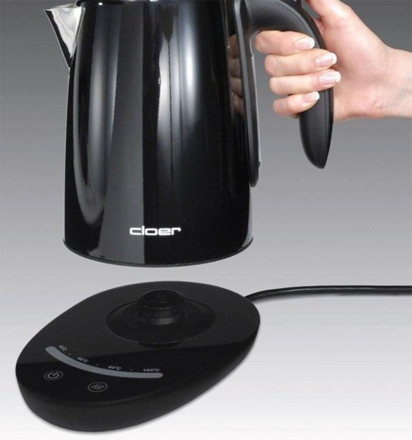 Ấm siêu tốc Cloer 4950 với đế tiếp tiện dạng xoay 360 độ