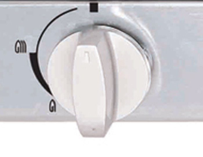 Bếp gas hồng ngoại khung inox Taco TC-683BL - Hàng chính hãng