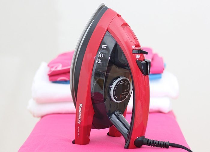 Bàn ủi hơi nước Panasonic PABU-NI-W410TS - Hàng chính hãng
