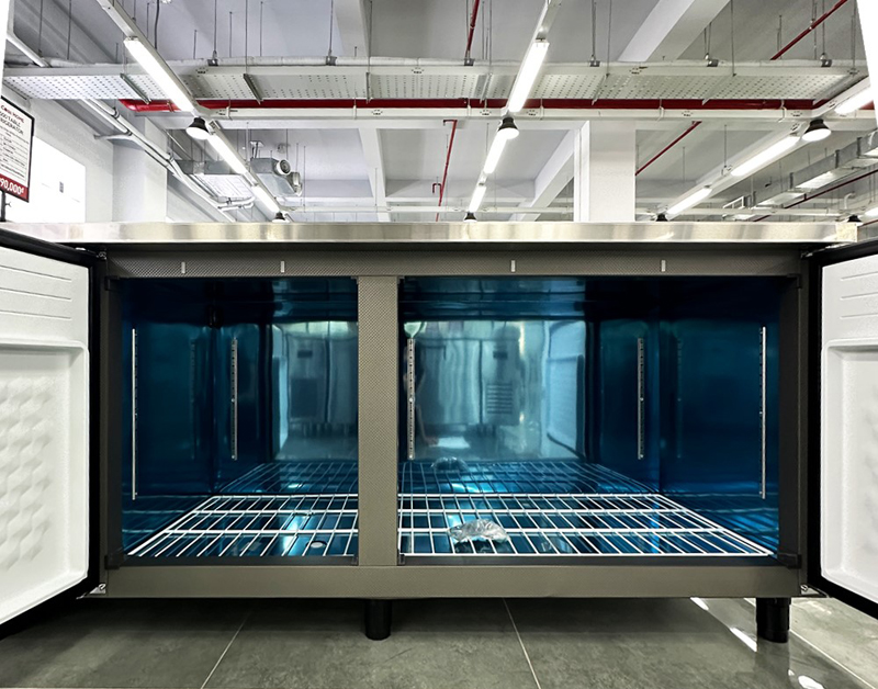 Bàn đông công nghiệp Starion SR-T18DIEA - Hàng chính hãng