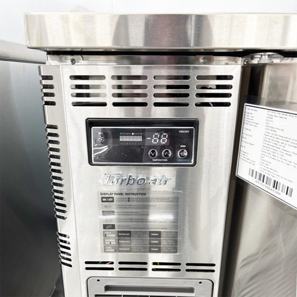 Bàn đông công nghiệp Turbo Air KUF15-2P - Hàng chính hãng