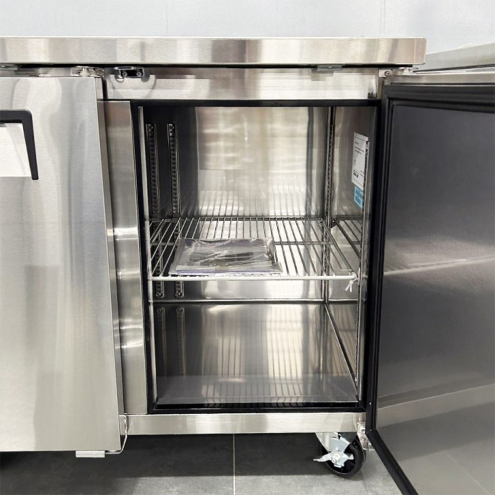 Bàn đông công nghiệp Turbo Air KUF18-3P - Hàng chính hãng