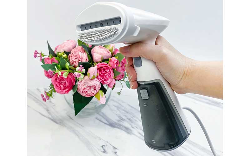 Bàn là hơi nước cầm tay Lock&Lock ENI148 - Hàng chính hãng