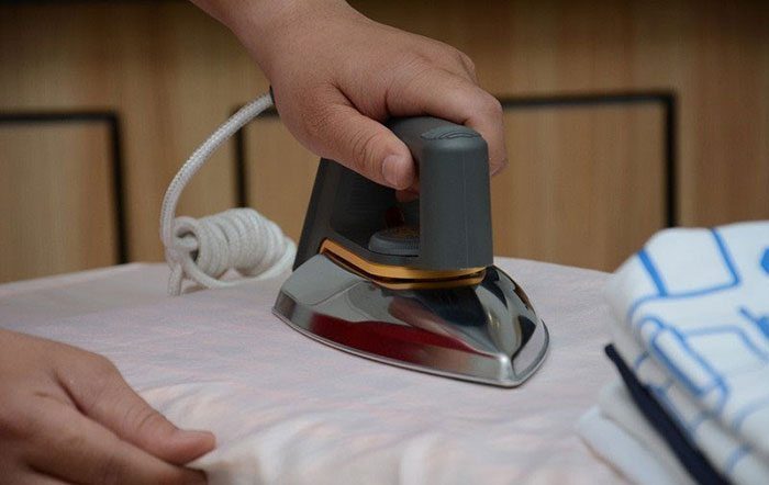 Bàn là khô Philips HD1172