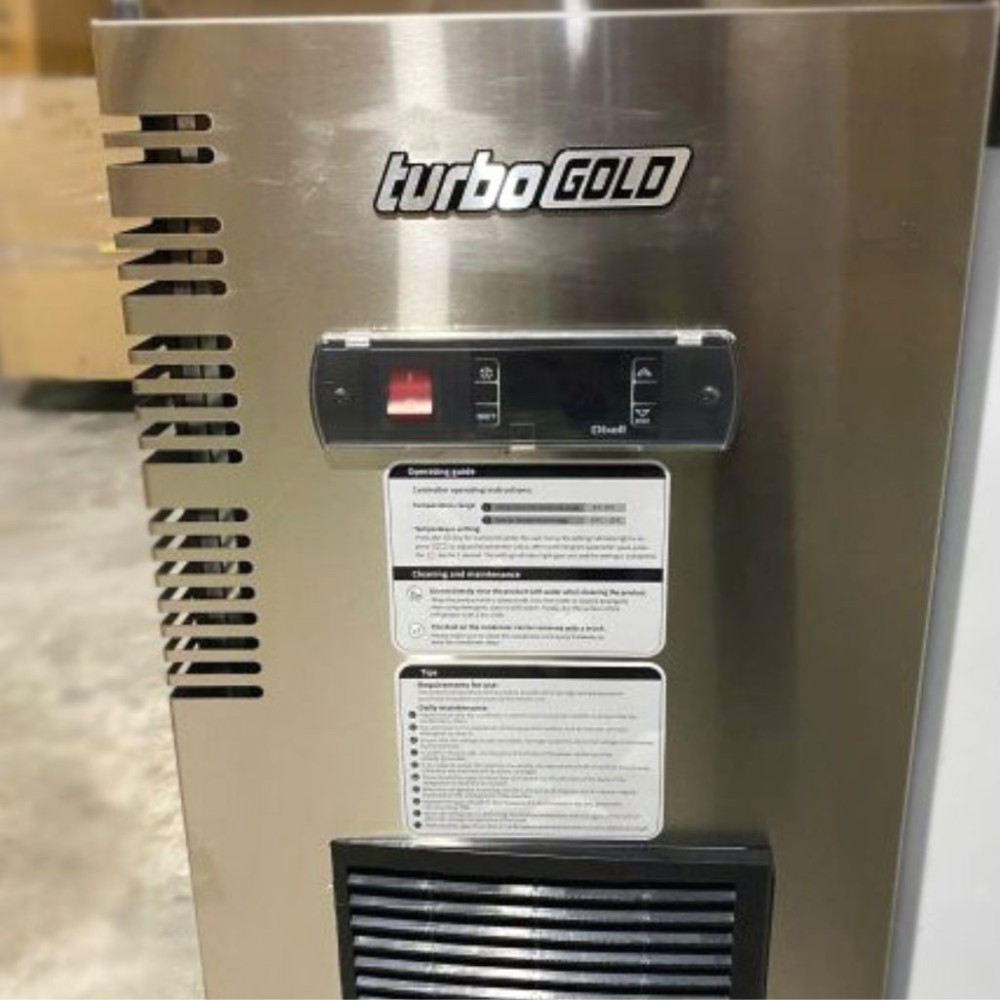 Bảng điều khiển điện tử dễ thao tác