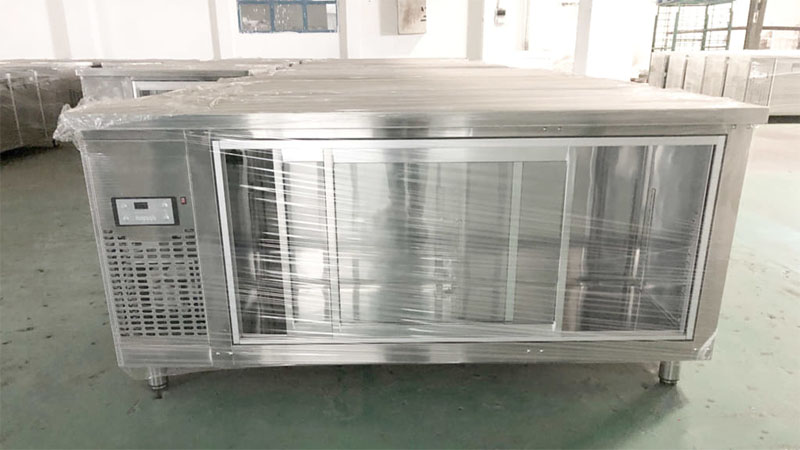 Bàn mát cánh kính Happys HWA-1500TRG - Hàng chính hãng