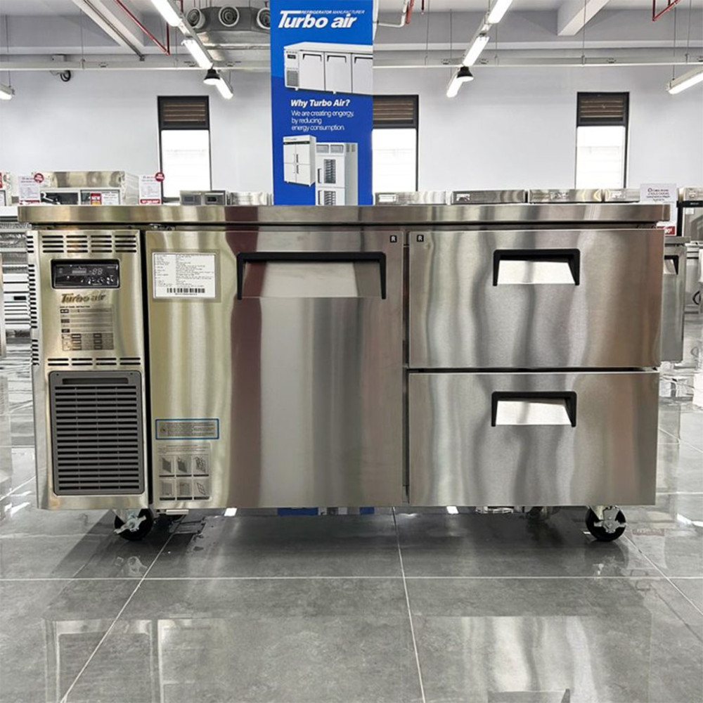 Bàn mát công nghiệp Turbo Air KUR15-2D-2 - Hàng chính hãng