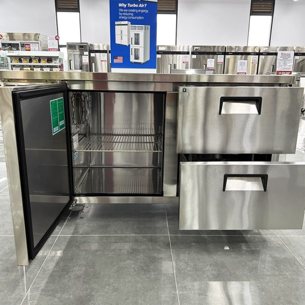 Bàn mát công nghiệp Turbo Air KUR15-2D-2 - Hàng chính hãng