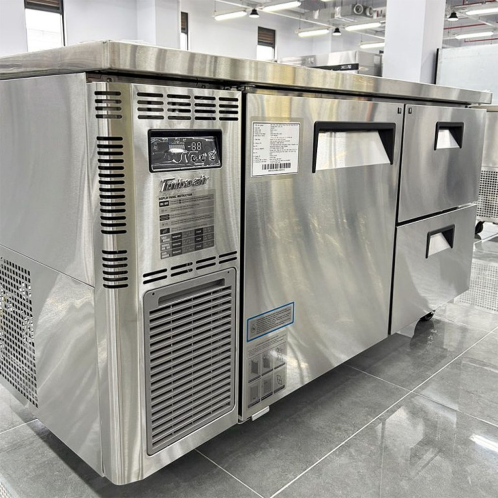 Bàn mát công nghiệp Turbo Air KUR15-2D-2 - Hàng chính hãng