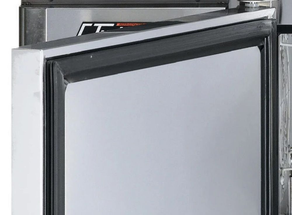 Bàn mát salad công nghiệp Turbo Air KHR9-1 2