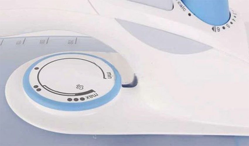 Bàn ủi hơi nước Braun TS725A - Hàng chính hãng