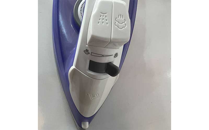 Nút phun hơi của Bàn ủi hơi nước Legend F-22 Raptor