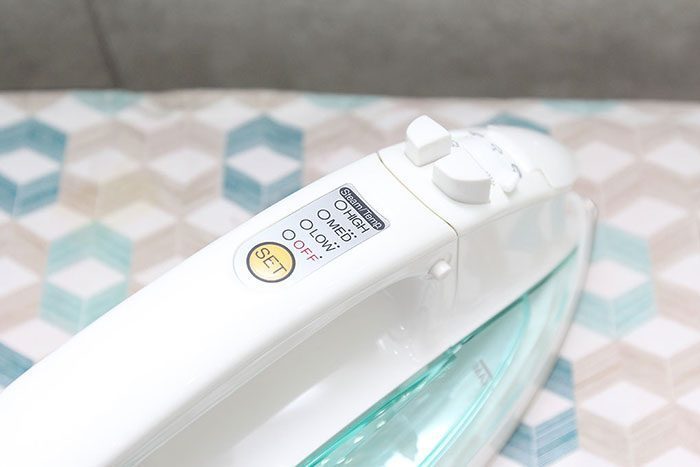 Bàn ủi hơi nước Panasonic PABU-NI-L700SSGRA - Hàng chính hãng