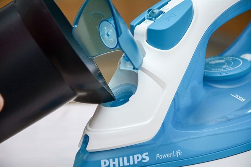 Bàn ủi hơi nước Philips GC2910 - Hàng chính hãng