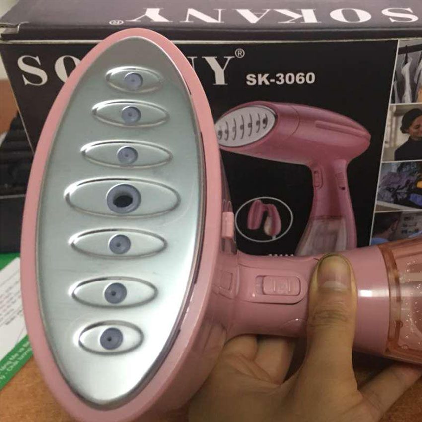 Lỗ phun hơi của Bàn ủi hơi nước cầm tay Sokany SK-3060