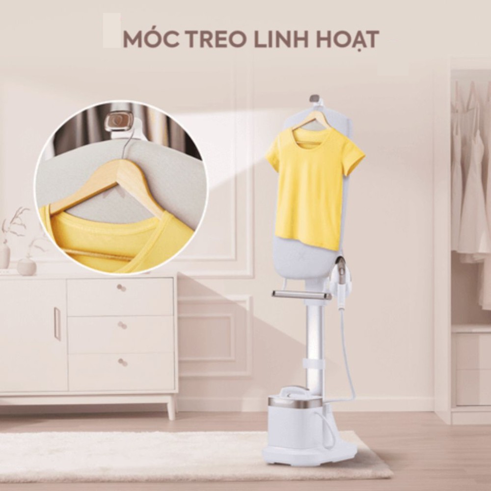 Có móc treo và kẹp giữ áo quần tiện lợi khi ủi.