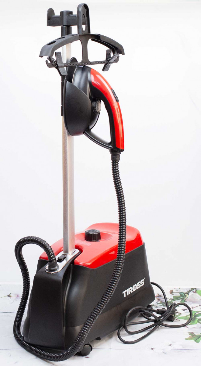 Bàn ủi hơi nước đứng Tiross TS862 - Hàng chính hãng