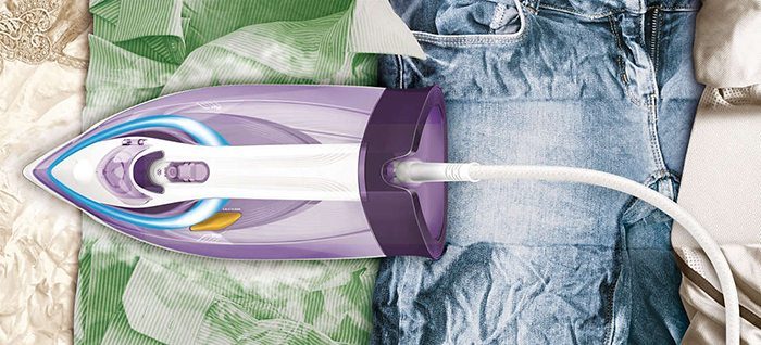 Bàn ủi Philips GC4928 có dung tích chứa nước 350ml