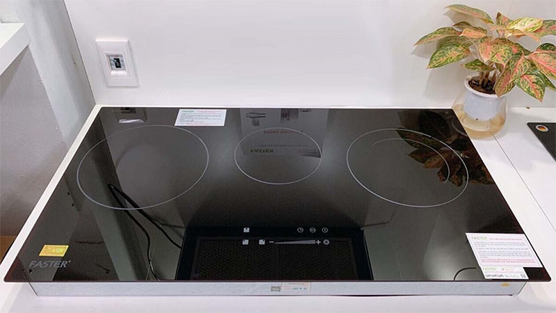 Bếp ba điện từ hồng ngoại Faster FS-713HI - Hàng chính hãng