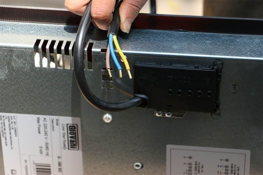 Dây điện của Bếp ba từ Giovani G-390 SD