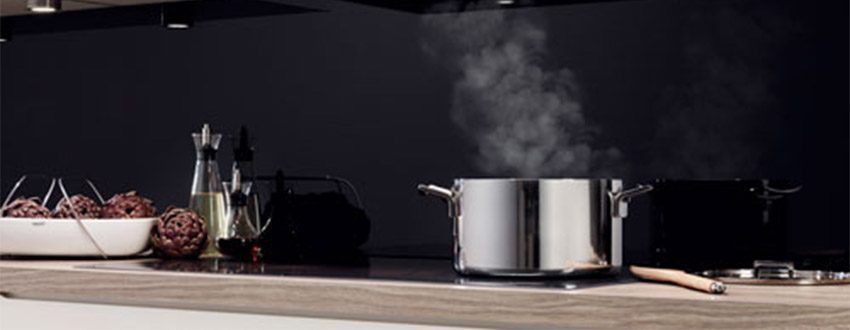 Bếp điện từ Canzy CZ 26B với thiết kế sang trọng