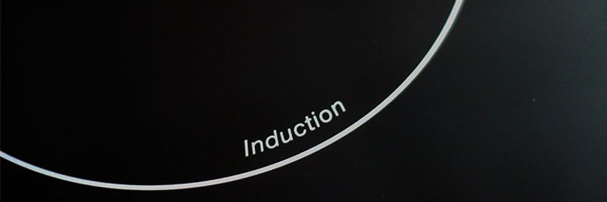 Bếp điện từ Teka IR 721 có chất liệu mặt kính làm bằng kính Eurokera