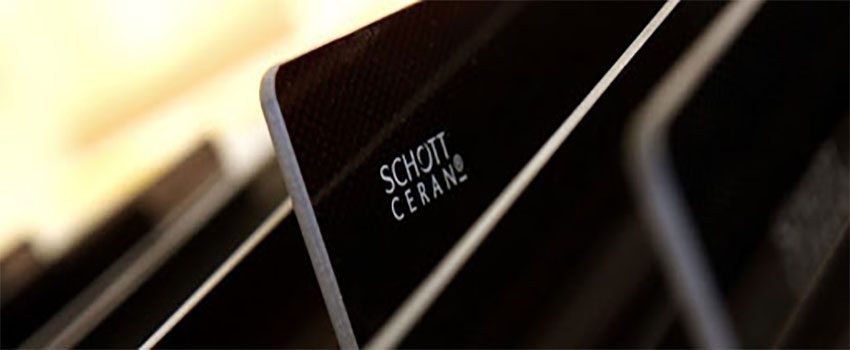 Mặt kính của Bếp điện từ âm Bosch PXE845FC1E