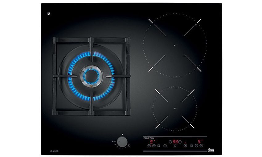 Bếp điện từ ba Bluestone ICB-6868