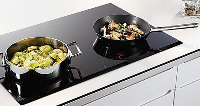 Mặt kính bếp điện từ đôi Amica VHI72520TU