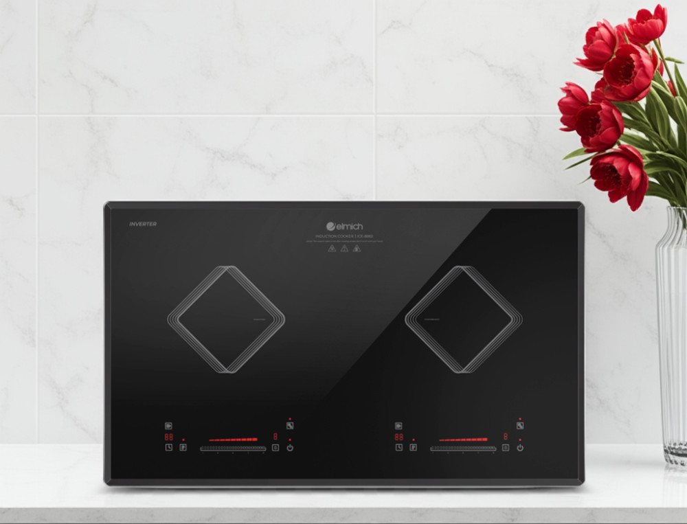 Thiết kế lắp âm bàn bếp sang trọng, tiết kiệm không gian