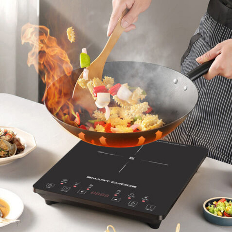 Công suất 2000W giúp thức ăn được nấu nhanh chín, tiết kiệm điện năng và thời gian