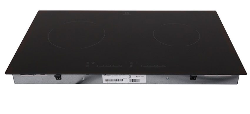 Mô hình của bếp điện từ đôi Electrolux EHC7240BA