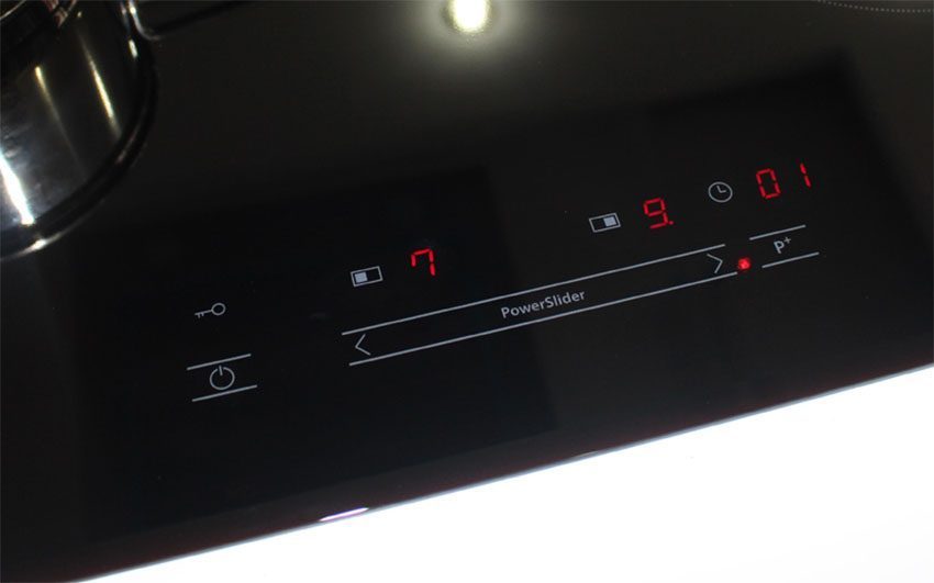 Bảng điều khiển của Bếp đôi điện từ hồng ngoại Giovani GC-73021 HSC