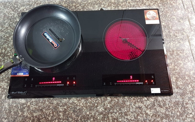 Bếp đôi điện từ hồng ngoại Eurosun EU-TE226Max