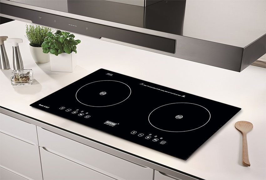 Bếp đôi từ Giovani G-262T với thiết kế sang trọng