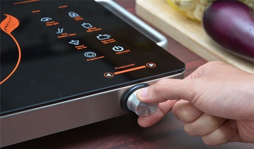 Núm xoay điều khiển của bếp đơn hồng ngoại Comet CM5558