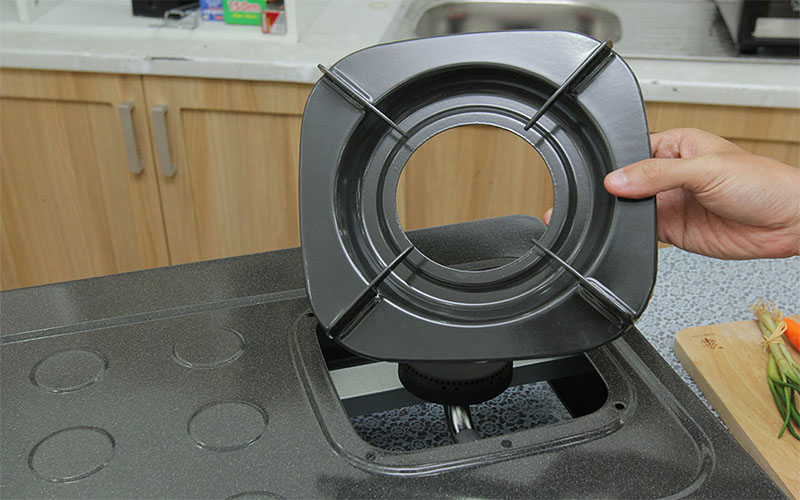 Kiềng của Bếp gas đôi Rinnai RV-2715G