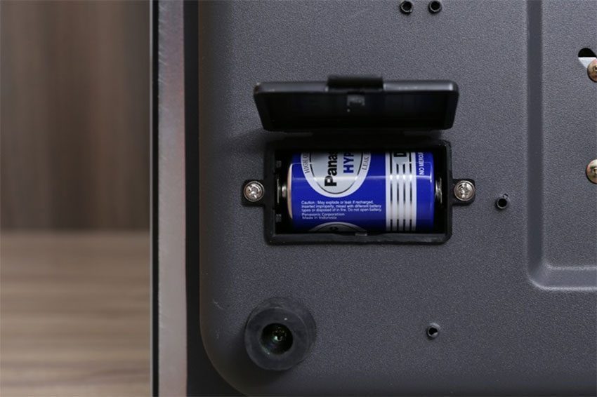 Bếp gas đôi âm kính Malloca GHG 732A New sử dụng hệ thống đánh lửa bằng pin 