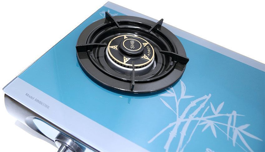 Chất liệu của bếp gas dương kính Sunhouse Mama MMB0781L