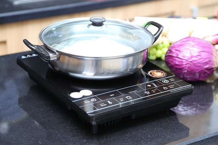 Bếp hồng ngoại Comet CM5528