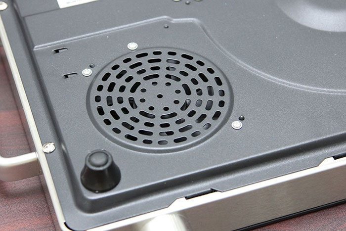 Bếp hồng ngọai Whirlpool ACT312/BLV