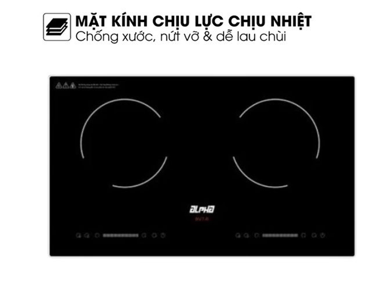 Mặt bếp được làm từ kính cường lực có khả năng chịu lực và chịu sốc nhiệt tốt