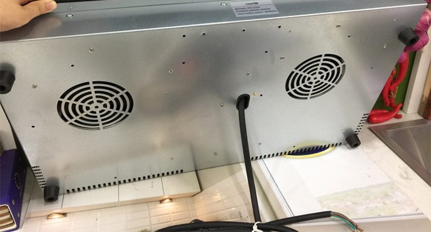 Mặt dưới Bếp điện từ đôi Fandi FD-225I