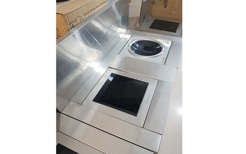 Bếp từ đôi công nghiệp Akita Japan 5000W mặt lồi + mặt lõm - Hàng chính hãng