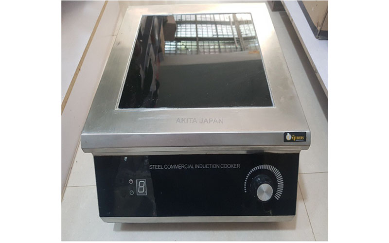 Bếp từ đôi công nghiệp Akita Japan 5000W mặt lồi + mặt lõm - Hàng chính hãng