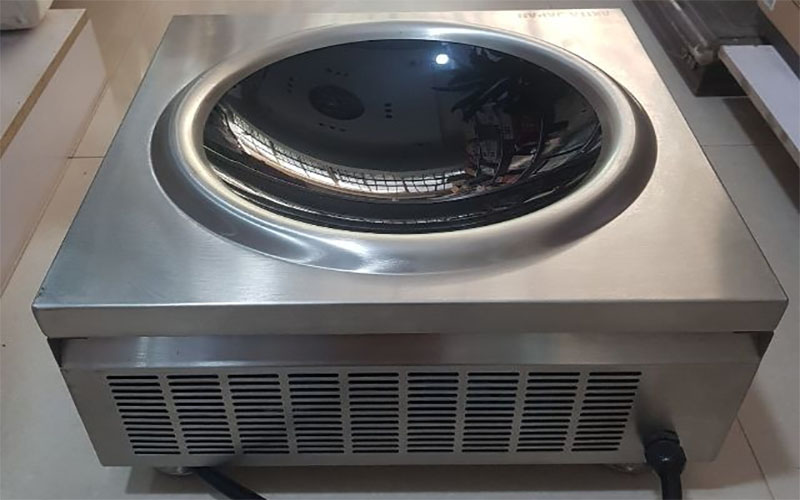 Bếp từ đơn công nghiệp Akita Japan 5000W mặt lõm