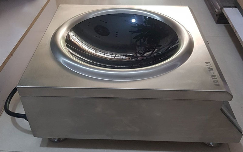 Bếp từ đơn công nghiệp Akita Japan 5000W mặt lõm